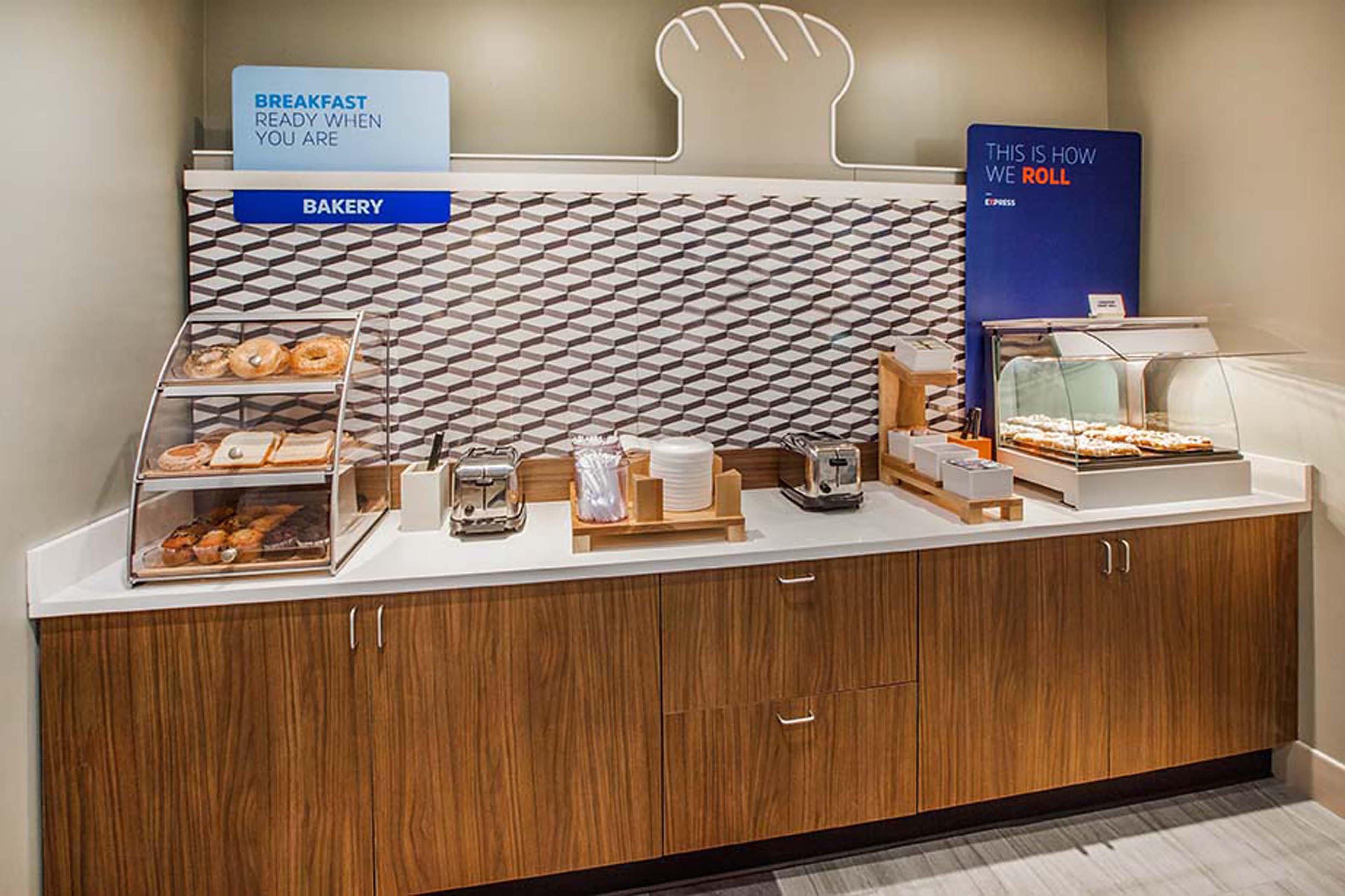 Holiday Inn Express & Suites Midland Loop 250 By Ihg Eksteriør bilde