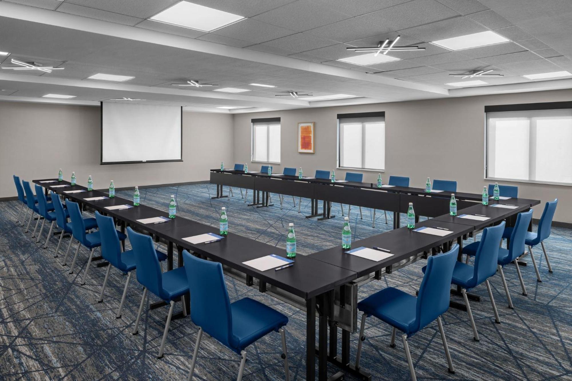 Holiday Inn Express & Suites Midland Loop 250 By Ihg Eksteriør bilde